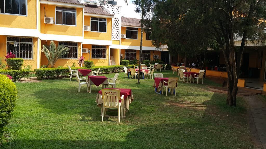 Hotel Oasis Morogoro Екстериор снимка